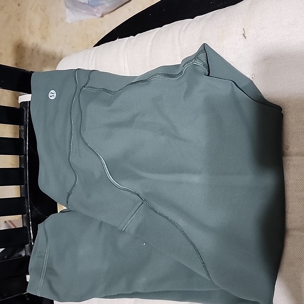 Lululemon Green High-Waisted Leggings Lululemon Size 6